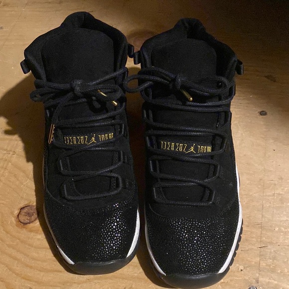 Jordan 11 retro heiress sneakers - Picture 2 of 5